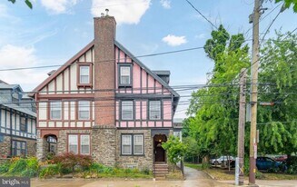 5510 Greene St in Philadelphia, PA - Building Photo