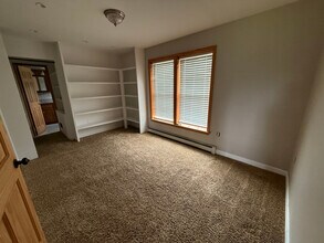 93 Jenness Rd in Epping, NH - Building Photo - Building Photo
