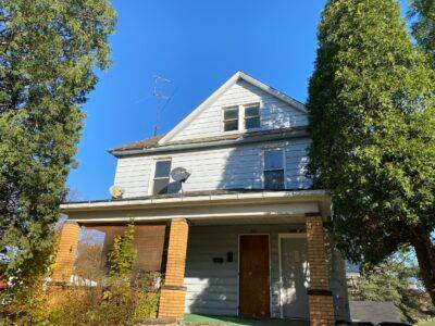 property at 1244 S Seneca Ave