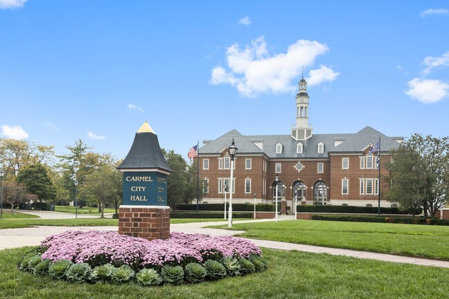 Providence at Old Meridian in Carmel, IN - Foto de edificio - Building Photo