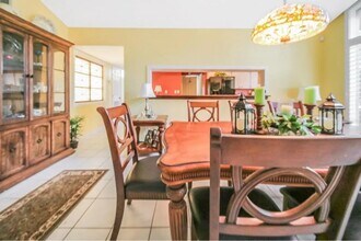 107 Canterbury Dr in Haines City, FL - Building Photo - Building Photo