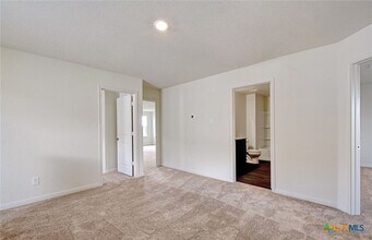 4184 Duck Crk in Santa Clara, TX - Building Photo - Building Photo