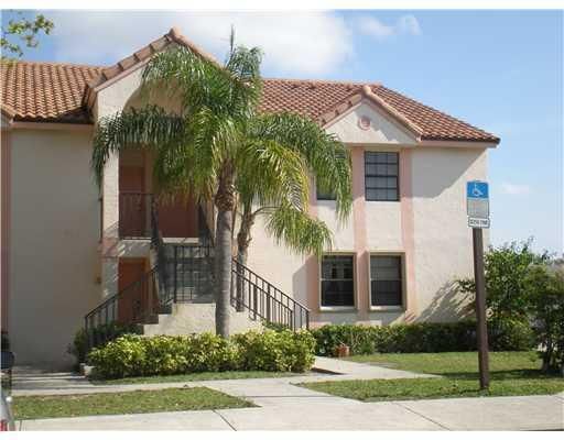 3171 Leewood Terrace-Unit -L235 in Boca Raton, FL - Building Photo
