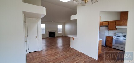 228 Varner Ct in Santa Maria, CA - Building Photo - Building Photo