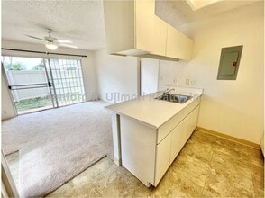 94-1079-1079 Kepakepa St in Waipahu, HI - Building Photo - Building Photo