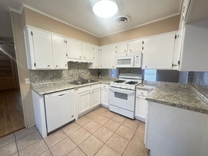 2206 Urban Dale Dr in Shreveport, LA - Building Photo - Building Photo