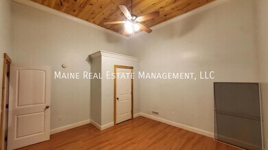 60 S Factory St, Unit 3 in Skowhegan, ME - Building Photo - Building Photo