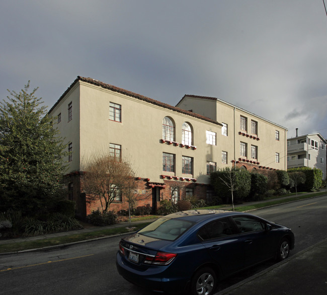 608 E Lynn St in Seattle, WA - Foto de edificio - Building Photo