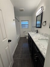 1206 Stonecrest Dr in Houston, TX - Building Photo - Building Photo