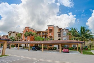 9715 Acqua Ct in Naples, FL - Building Photo - Building Photo