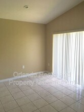 3186 Whooping Crane Run in Kissimmee, FL - Foto de edificio - Building Photo