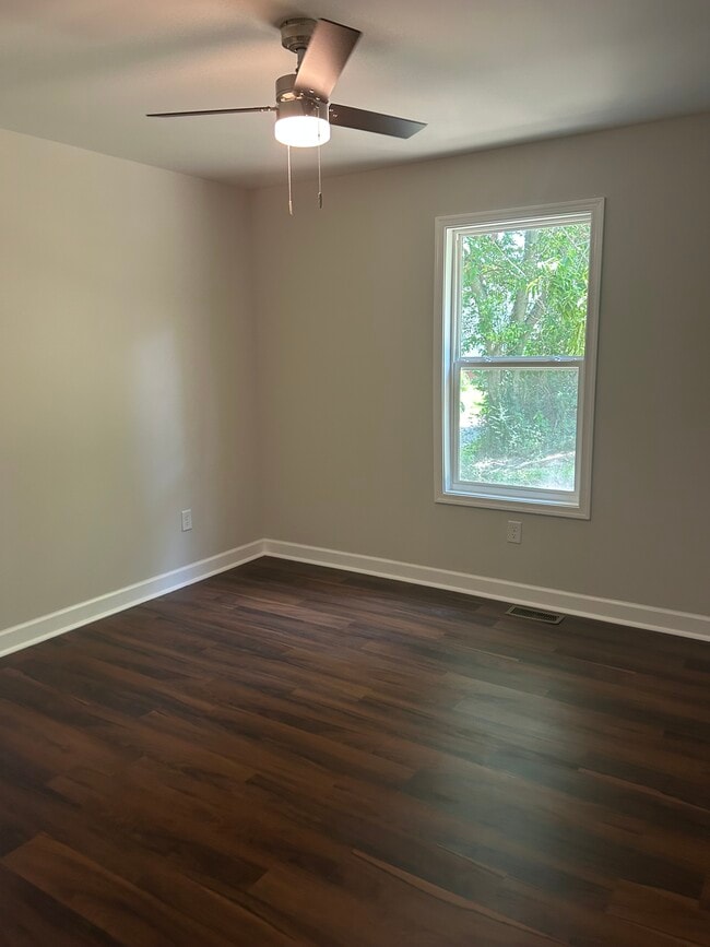 404 Virginia Ave in Petersburg, VA - Building Photo - Building Photo