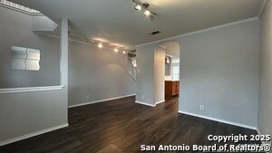 8319 Shooting Quail in San Antonio, TX - Building Photo - Building Photo