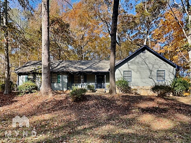 4315 Watauga Dr in College Park, GA - Building Photo - Building Photo