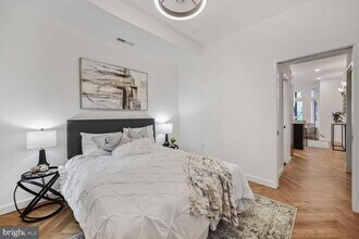 621 Florida Ave NW in Washington, DC - Building Photo - Building Photo