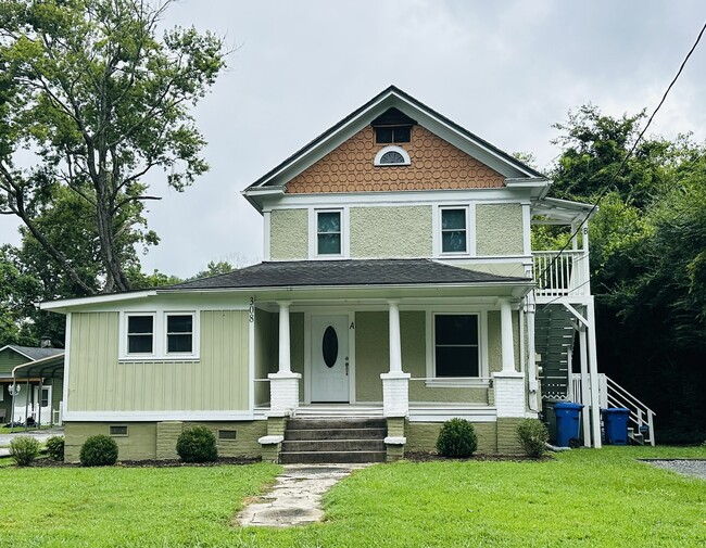 308 Rose St, Unit Unit B in Hendersonville, NC - Building Photo - Building Photo