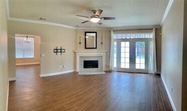 11210 Chestnut Woods Trail in Houston, TX - Building Photo - Building Photo