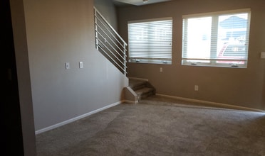 70 W Layton Ave in Englewood, CO - Foto de edificio - Building Photo