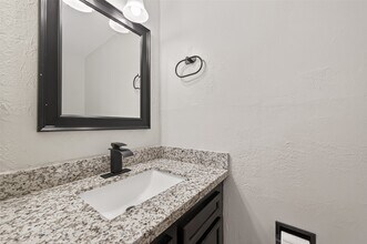 14707 Barryknoll Ln in Houston, TX - Building Photo - Building Photo