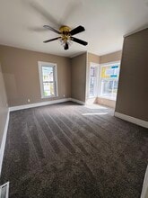 17 Wood St, Unit Lower in Batavia, NY - Building Photo - Building Photo