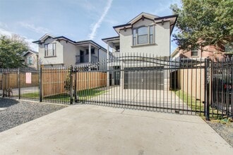 6627 Apollo St in Houston, TX - Building Photo - Building Photo