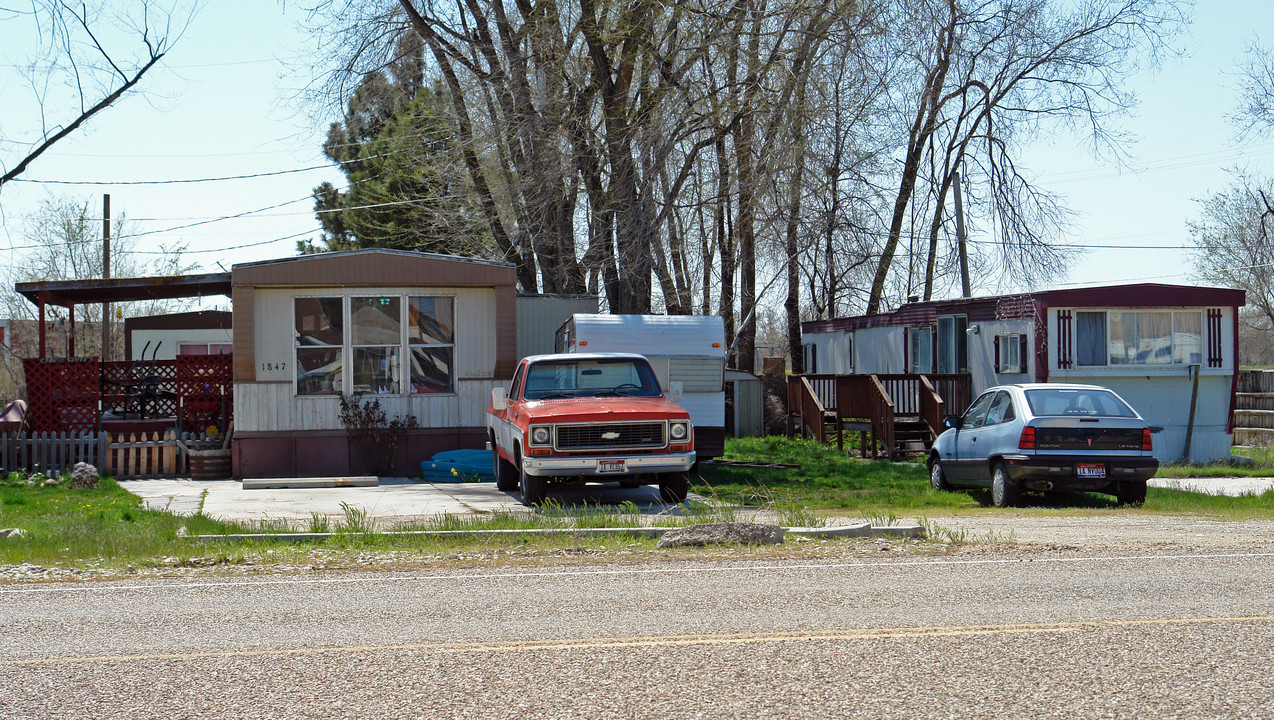 1860 E Mcgrath Rd in Eagle, ID - Building Photo