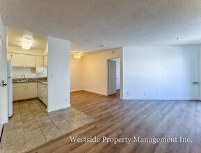 Overland Apartments in Culver City, CA - Foto de edificio - Building Photo