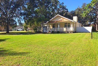 101 N Daniels St in Oakland, FL - Building Photo - Building Photo