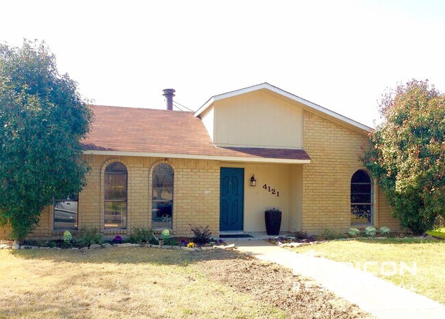 property at 4121 Blackwillow Dr