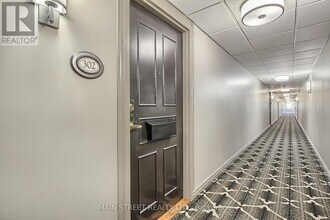 155 Main St N in Newmarket, ON - Building Photo - Building Photo