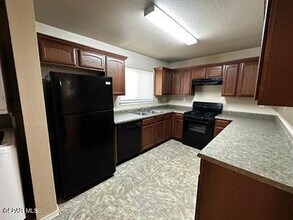 14304 Gil Reyes Dr in El Paso, TX - Building Photo - Building Photo