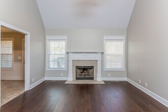 220 Gatewood Dr in Murfreesboro, TN - Building Photo - Building Photo