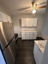 99 W Rundell St in Pontiac, MI - Building Photo - Building Photo