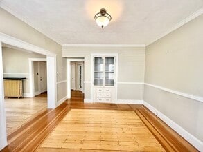 22 Linden Rd in Melrose, MA - Building Photo - Building Photo
