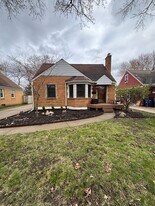 709 Mulford Dr SE in Grand Rapids, MI - Building Photo