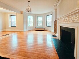 425 Marlborough St in Boston, MA - Building Photo