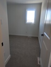 117 Yasmin Ali Cres in Winnipeg, MB - Building Photo - Building Photo