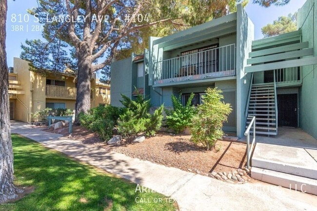 property at 810 S Langley Ave