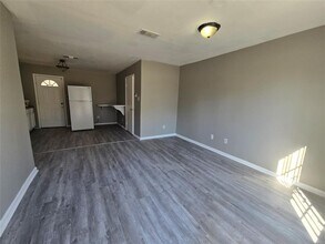 4104 Lone Oak Dr in Montgomery, AL - Building Photo - Building Photo