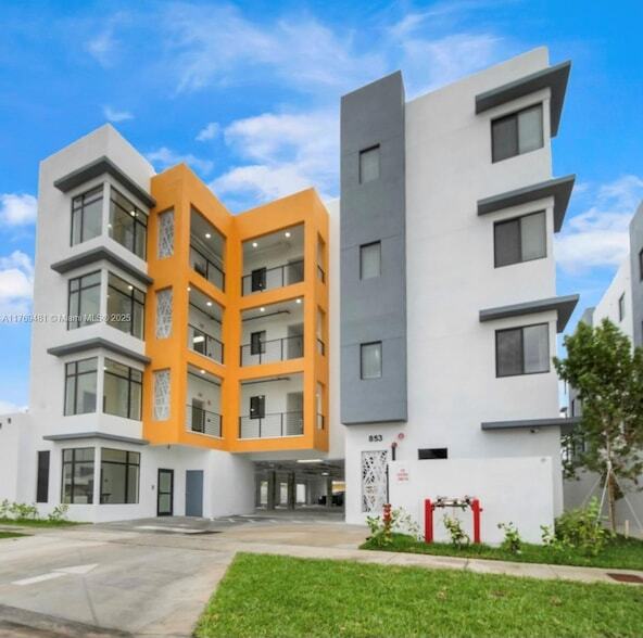 property at 853 E 24th St