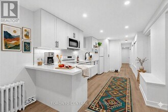 171 Parkside Dr in Toronto, ON - Building Photo - Building Photo