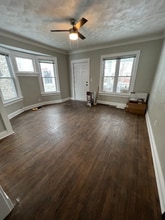 1314 N Elmwood Ave in Peoria, IL - Building Photo - Building Photo