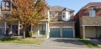 13 Grover Rd in Brampton, ON - Building Photo