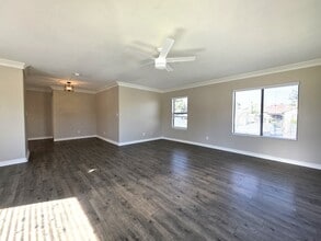 2404 Morningside St in San Diego, CA - Building Photo - Building Photo