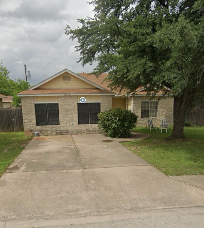 16364 Edgemere Dr