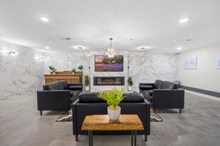 1714 N 22nd St, Unit 303