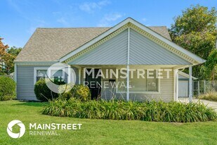 9335 Donerail Way in Louisville, KY - Building Photo