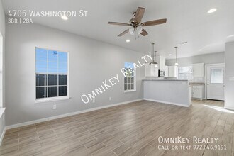 4705 Washington St in Greenville, TX - Building Photo - Building Photo