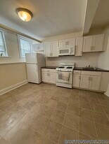 17 Barrows St, Unit B in Boston, MA - Building Photo