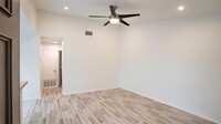 10806 Topperwein Dr in Austin, TX - Building Photo - Building Photo